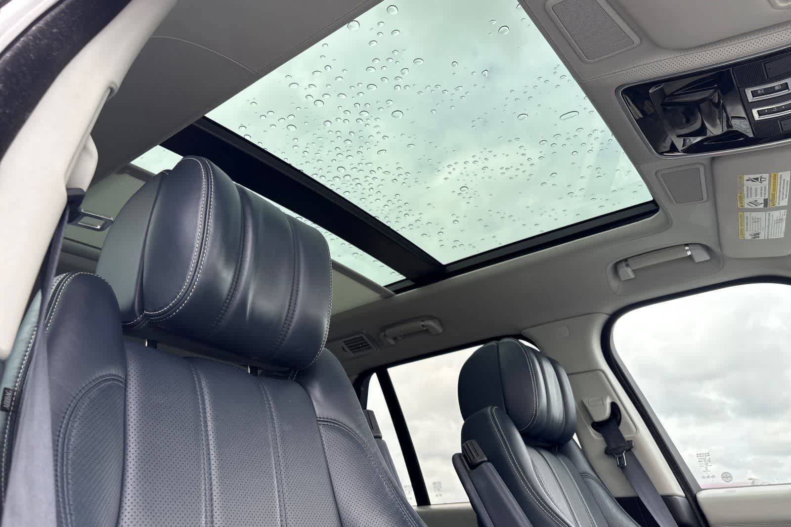 Used 2017 Land Rover Range Rover Autobiography AWD/4WD image 19