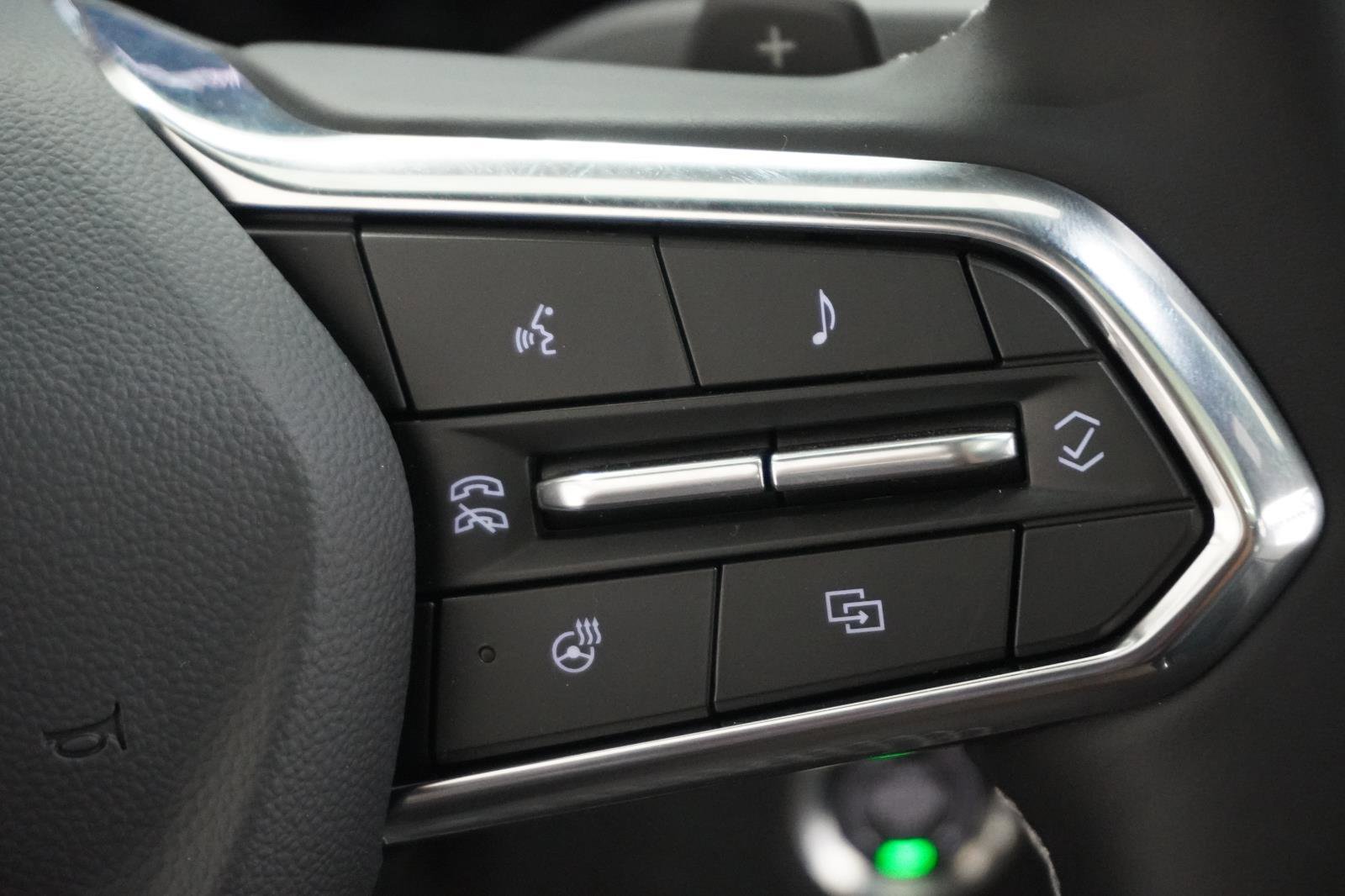 New 2026 Chevrolet Traverse LT w/ Sun and Wheel Package image 24