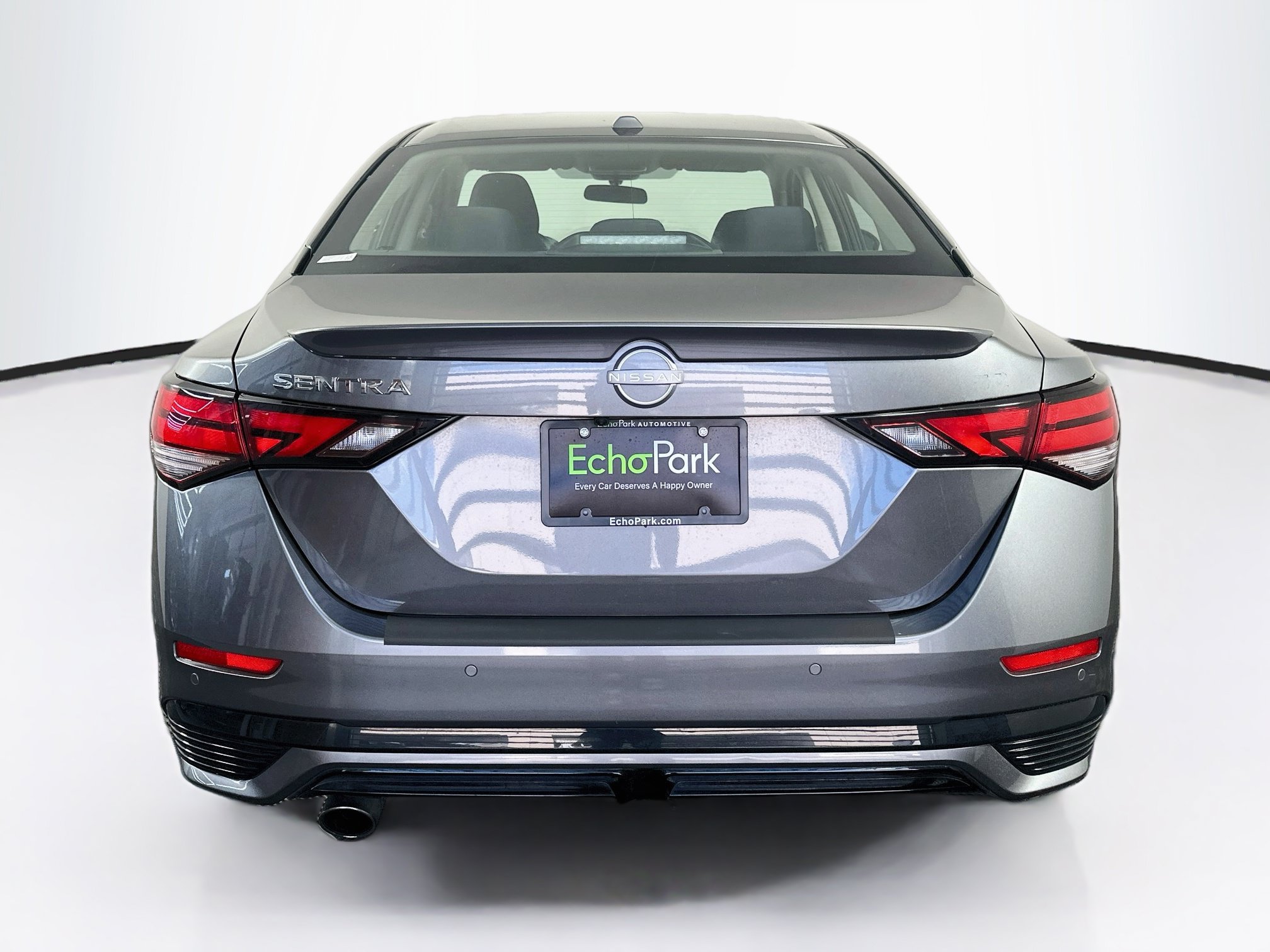 Used 2025 Nissan Sentra SR FWD image 7