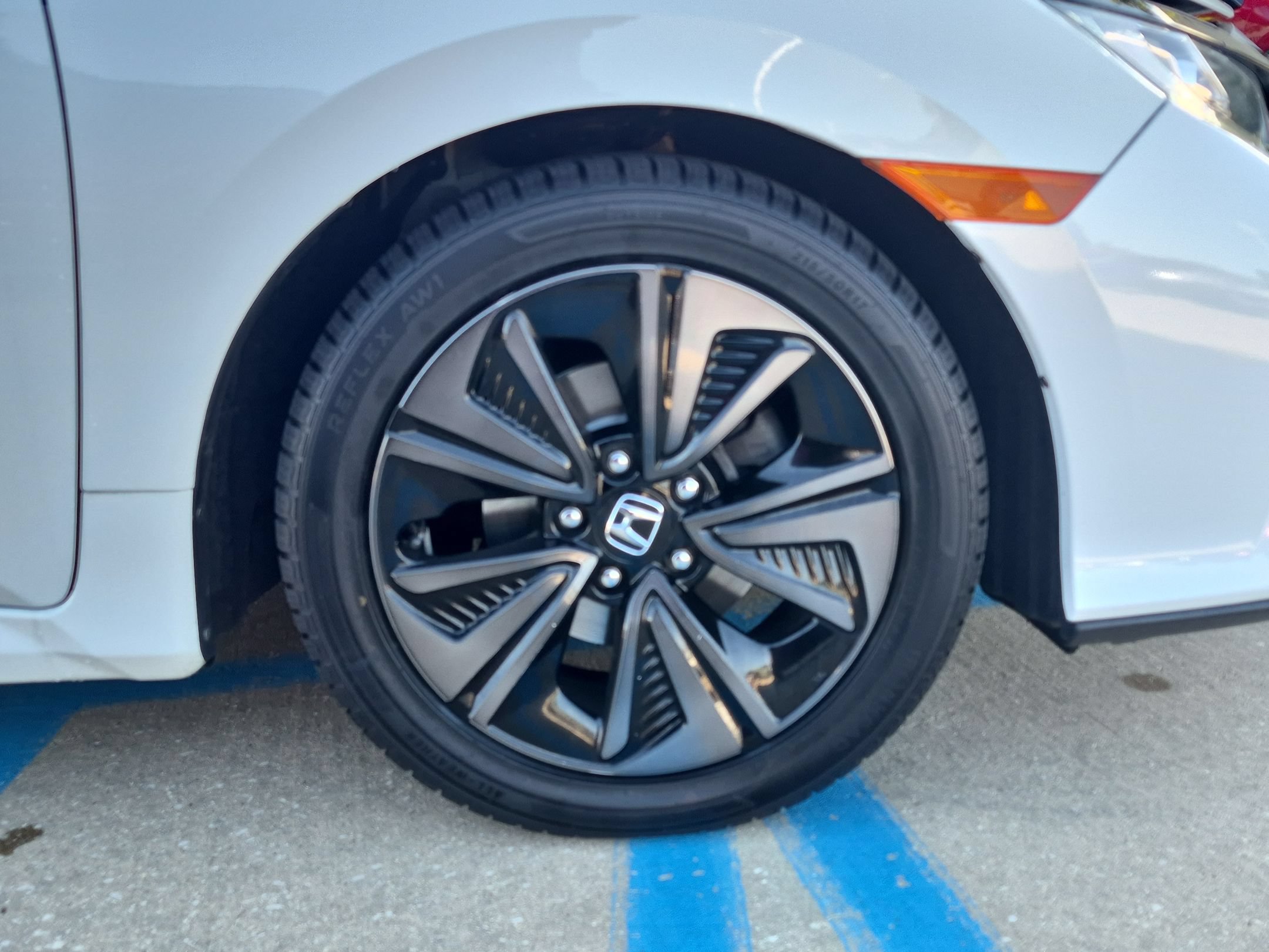 Used 2019 Honda Civic EX image 33