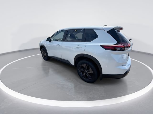 New 2026 Nissan Rogue SV w/ Cold Weather Package AWD/4WD image 6