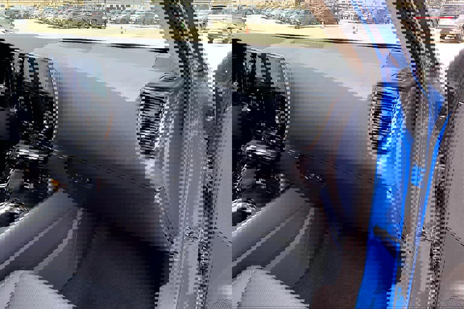 Used 2025 Lexus NX 250 FWD w/ Accessory Package (K3) image 16