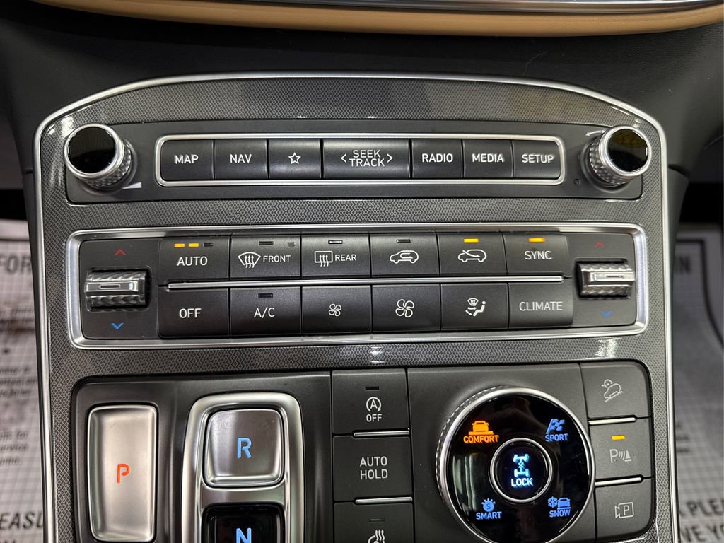 Used 2023 Hyundai Santa Fe Calligraphy image 32