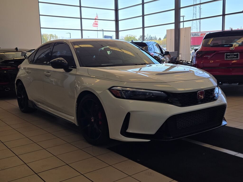 Used 2025 Honda Civic Type R image 2