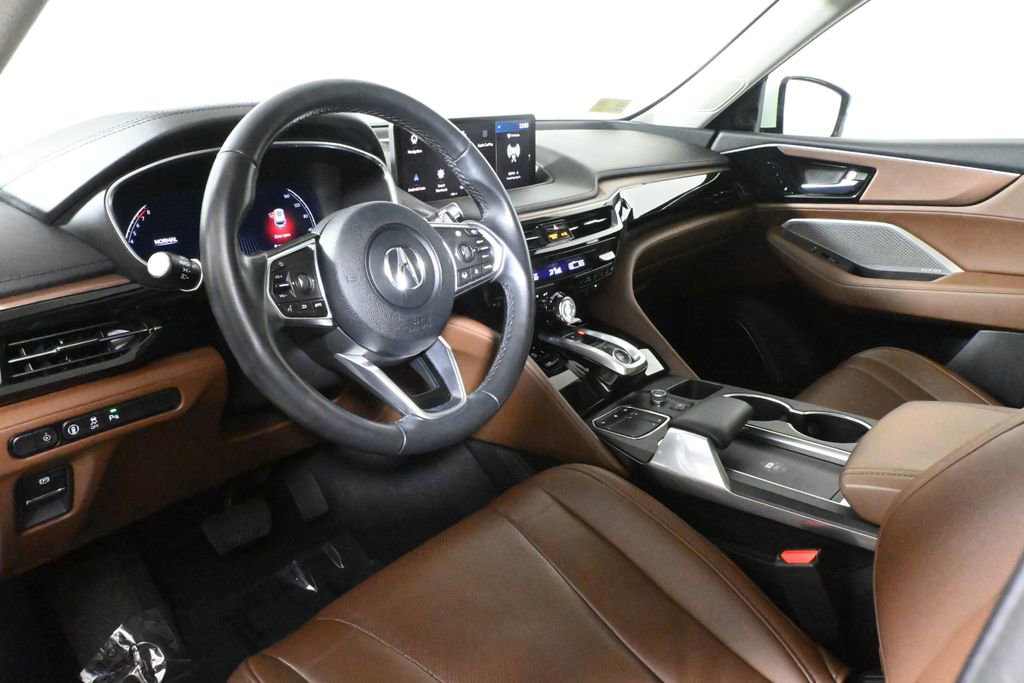 Used 2023 Acura MDX SH-AWD w/ Technology Package image 14