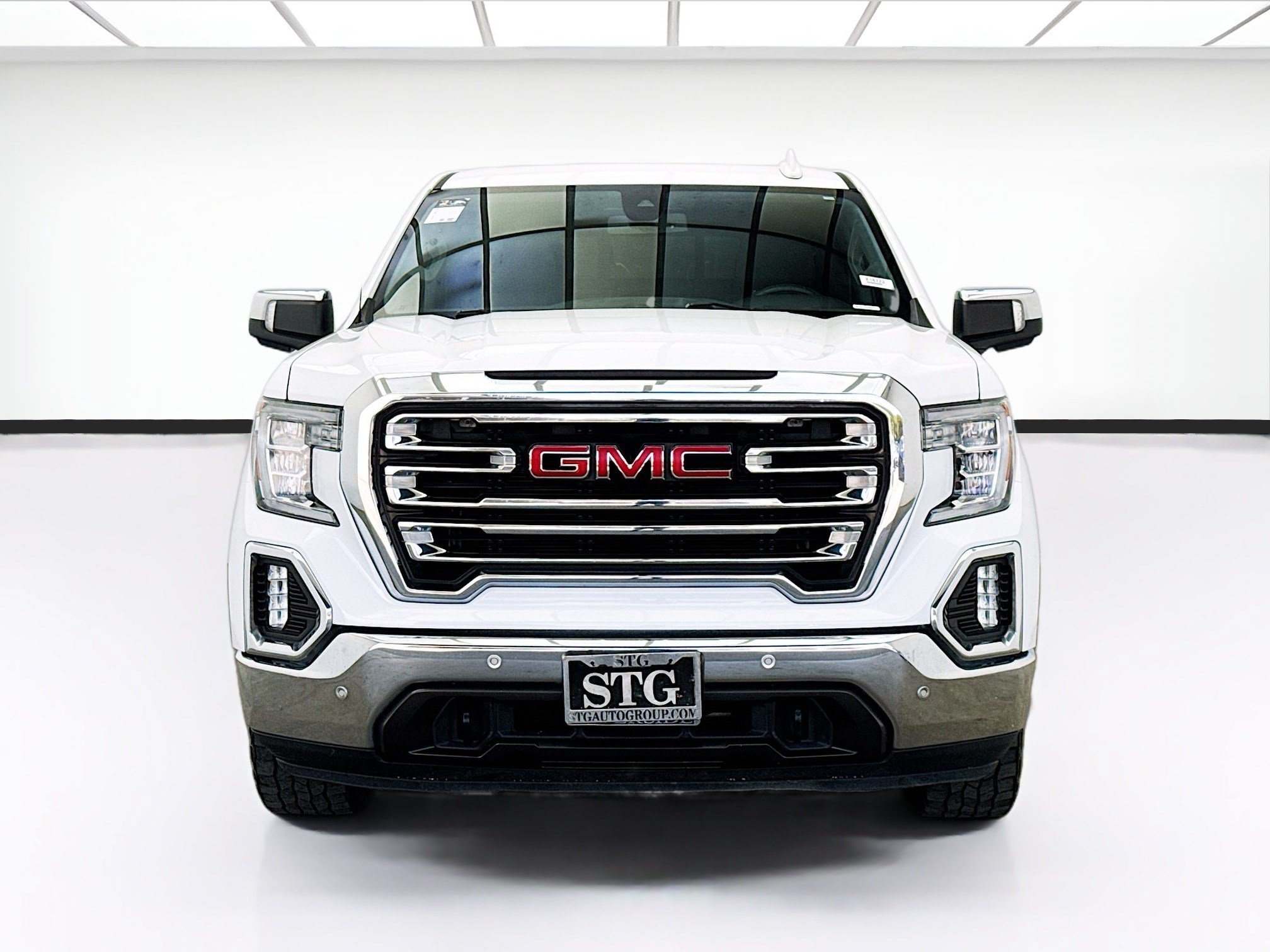 Used 2020 GMC Sierra 1500 SLT w/ SLT Convenience Package AWD/4WD image 2