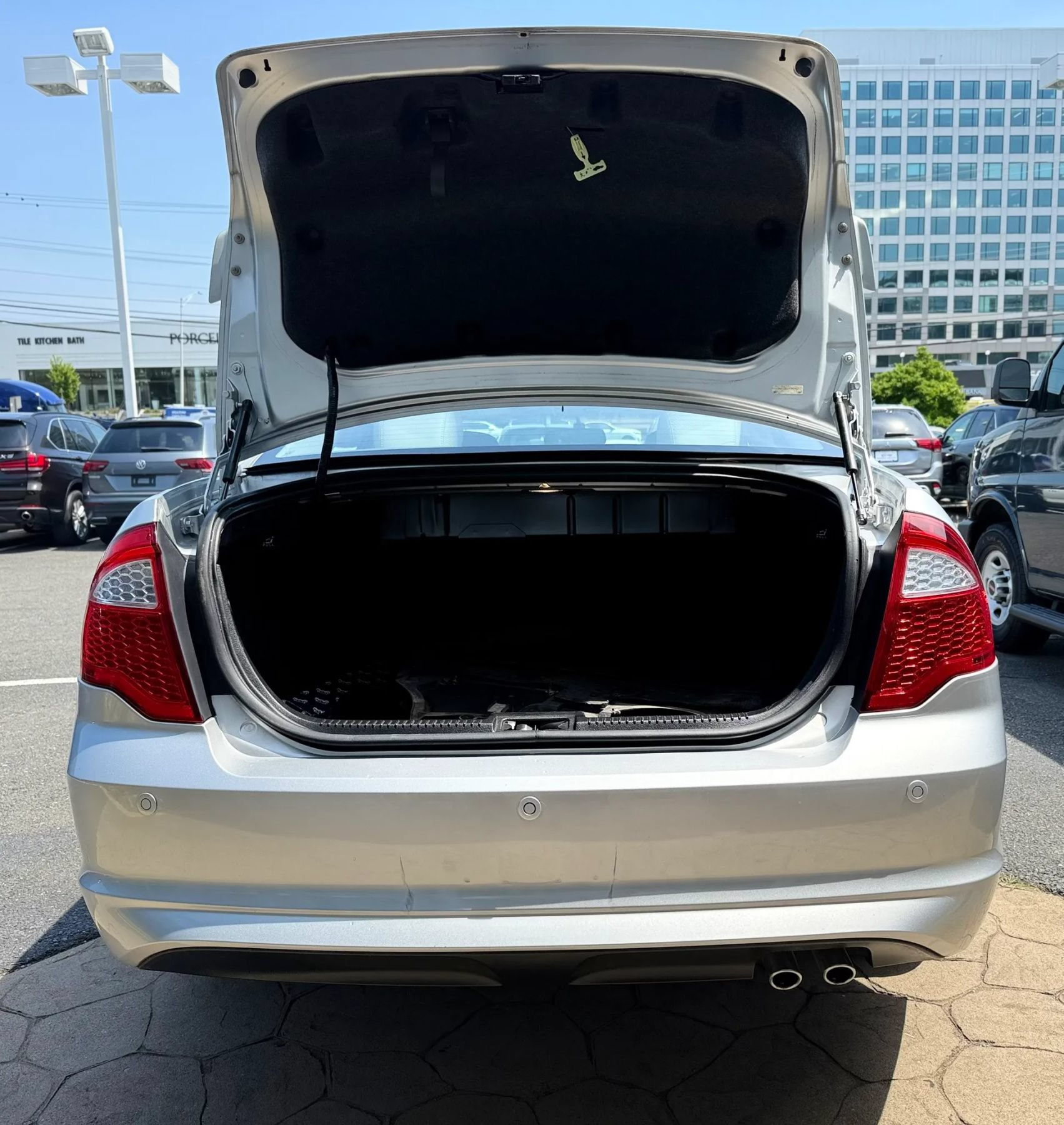 Used 2011 Ford Fusion SEL FWD image 39