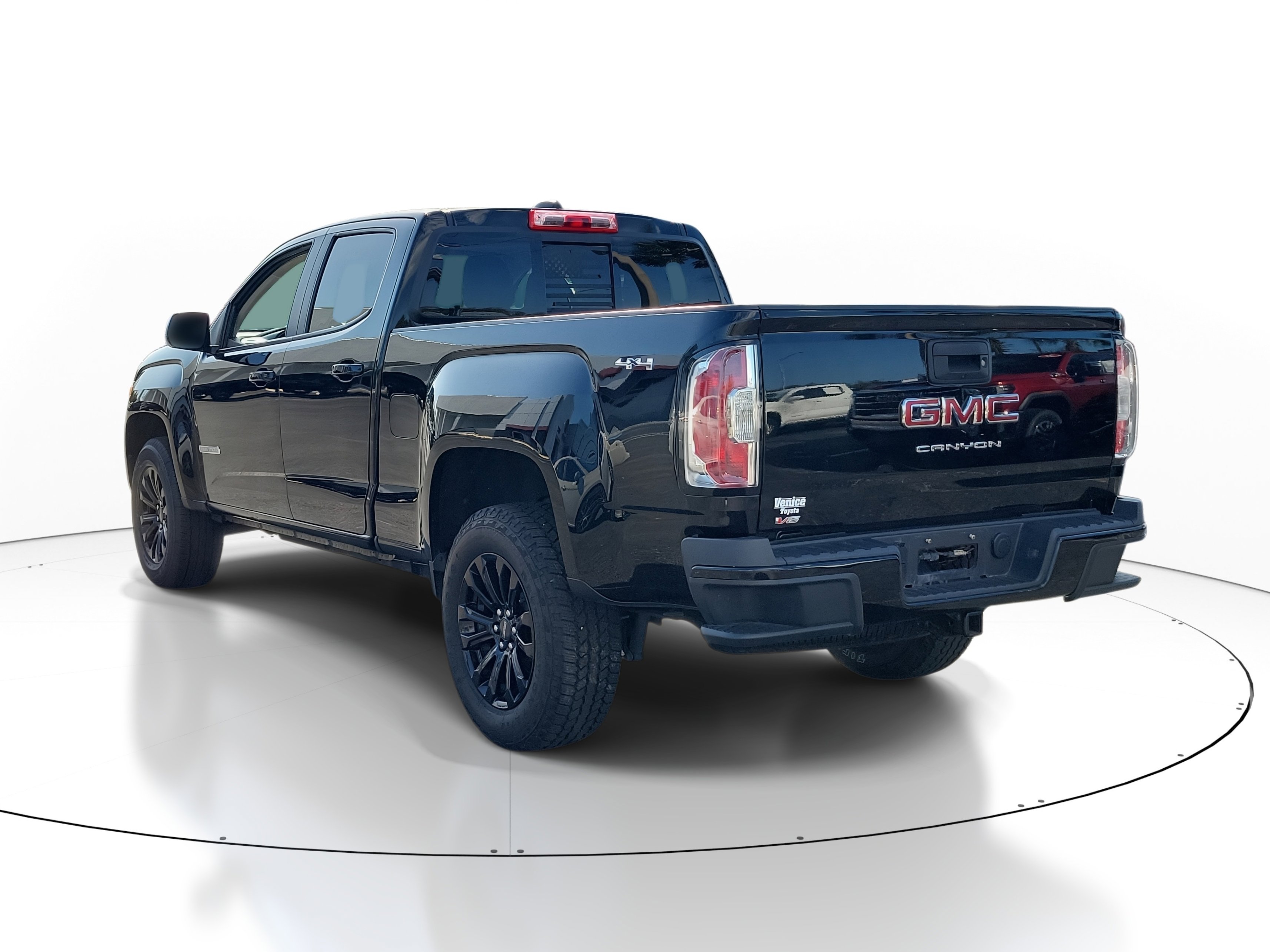 Used 2022 GMC Canyon Elevation image 4