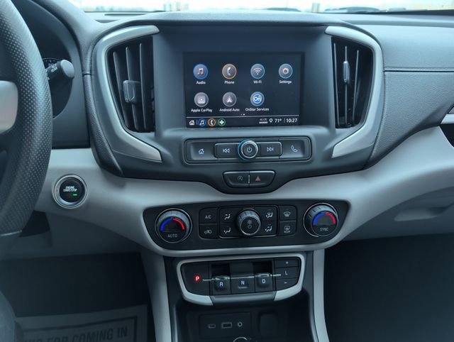 Used 2023 GMC Terrain SLE w/ Driver Convenience Package image 16