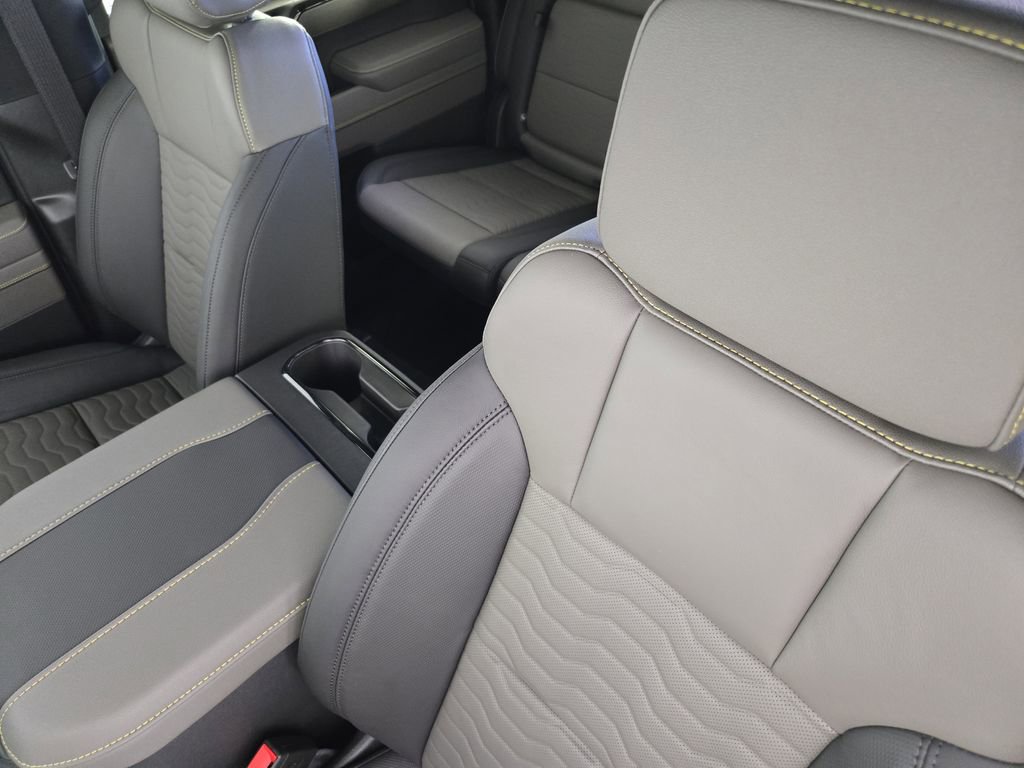 New 2026 Chevrolet Silverado 1500 ZR2 image 28