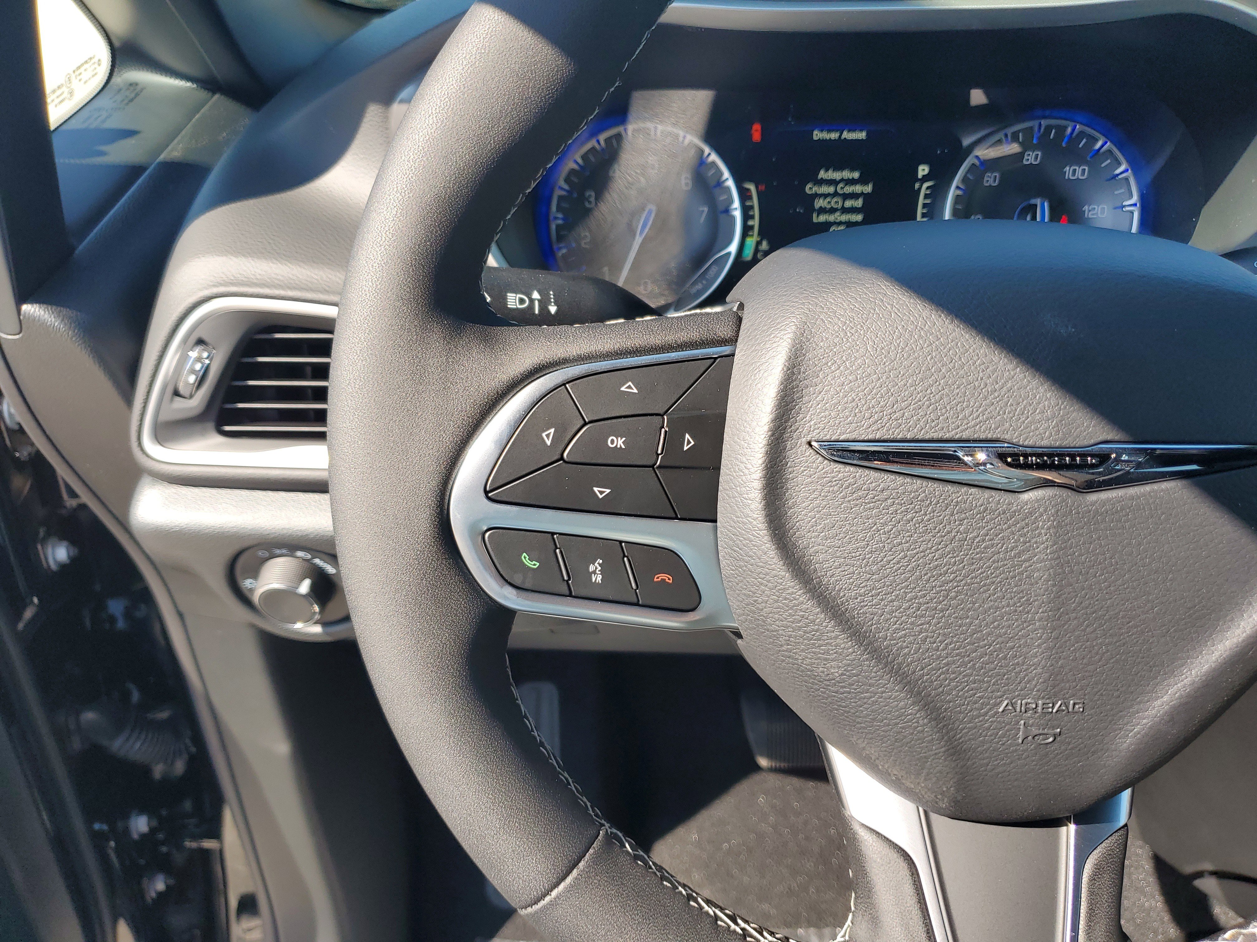 New 2026 Chrysler Voyager LX image 19