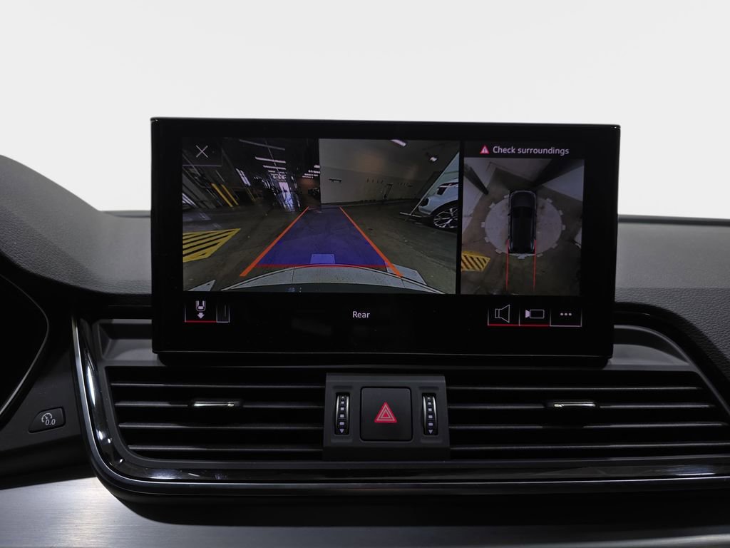 Used 2023 Audi Q5 e Premium Plus w/ Premium Plus Package image 24