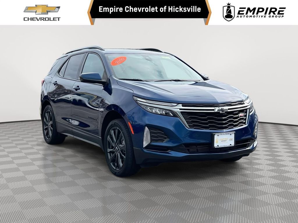Used 2022 Chevrolet Equinox RS w/ LPO, Floor Liner Package AWD/4WD image 1