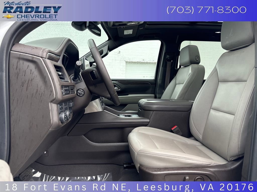 Used 2023 Chevrolet Suburban Z71 w/ Off-Road Capability Package AWD/4WD image 23