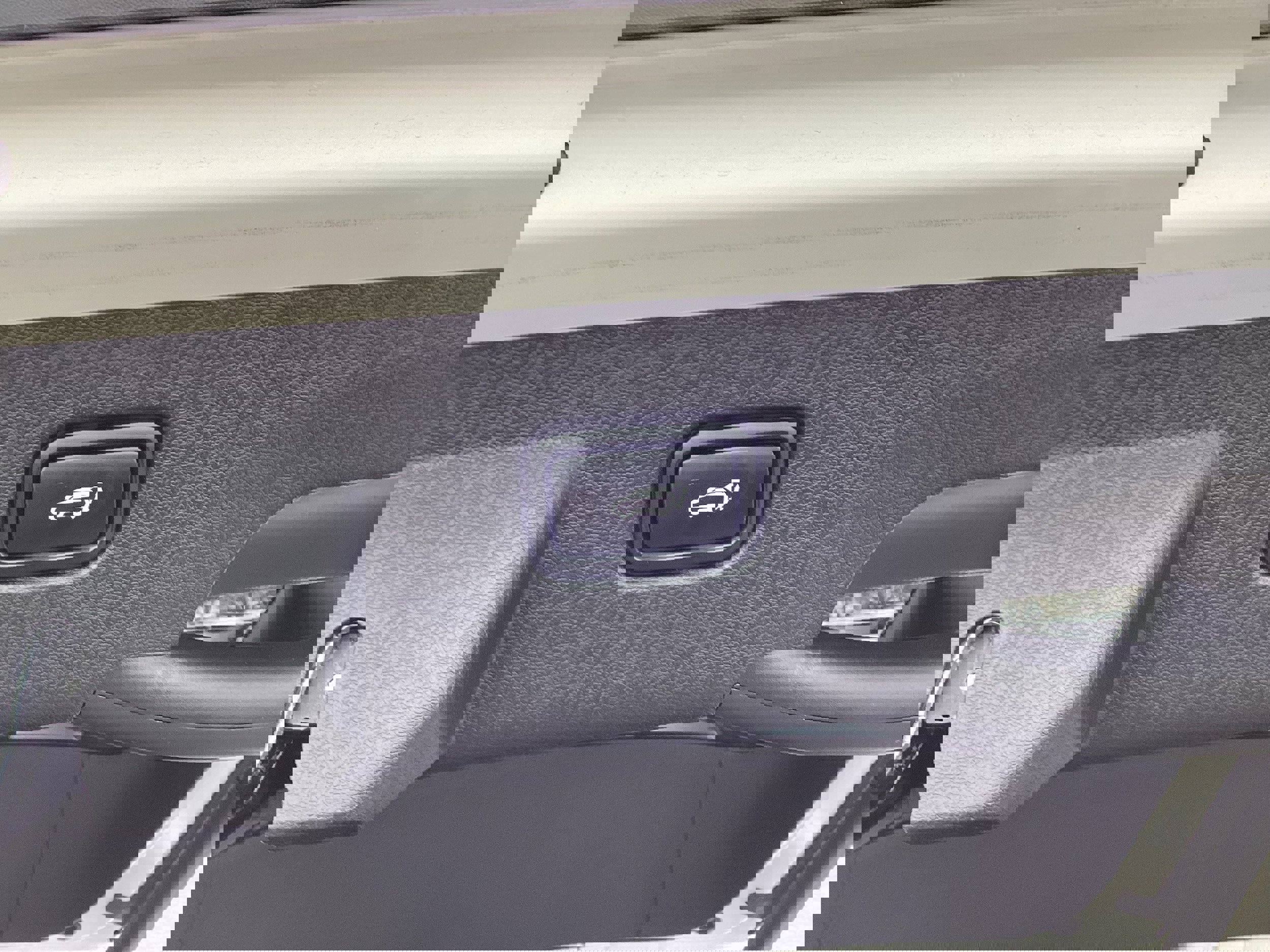 Used 2023 Kia Sportage X-Line w/ X-Line Premium Package image 15