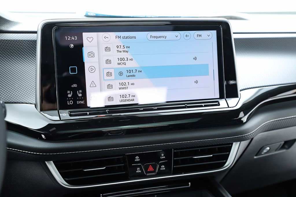 New 2026 Volkswagen Atlas Cross Sport SEL Premium R-Line image 63