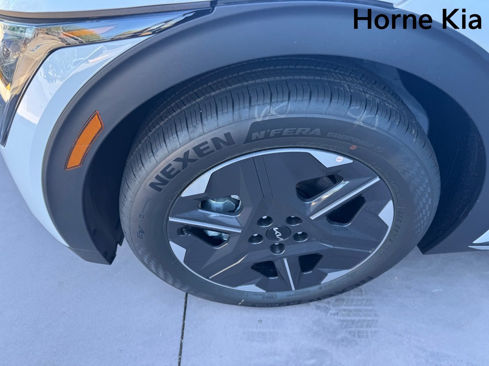 New 2026 Kia EV6 Light RWD image 8