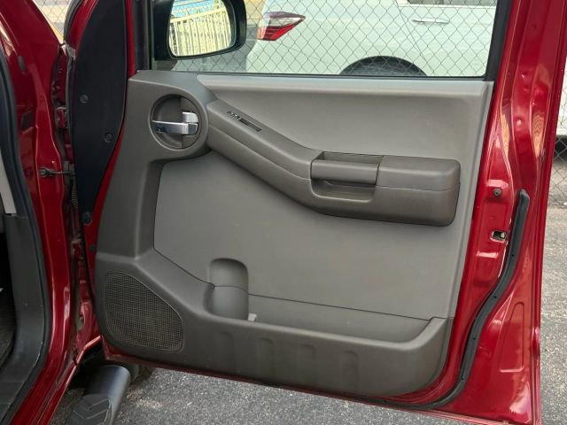 Used 2008 Nissan Xterra S w/ Supplemental Air Bag Pkg image 21