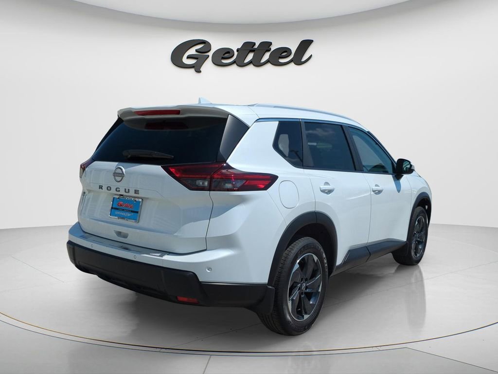 Certified 2025 Nissan Rogue SV w/ SV Premium Package image 4
