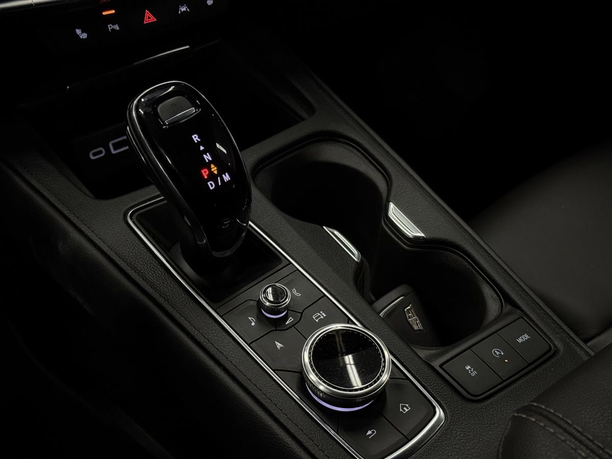 Used 2024 Cadillac XT4 Premium Luxury w/ Cold Weather Package image 40