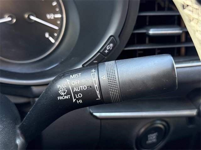 Used 2023 MAZDA MAZDA3 s image 25