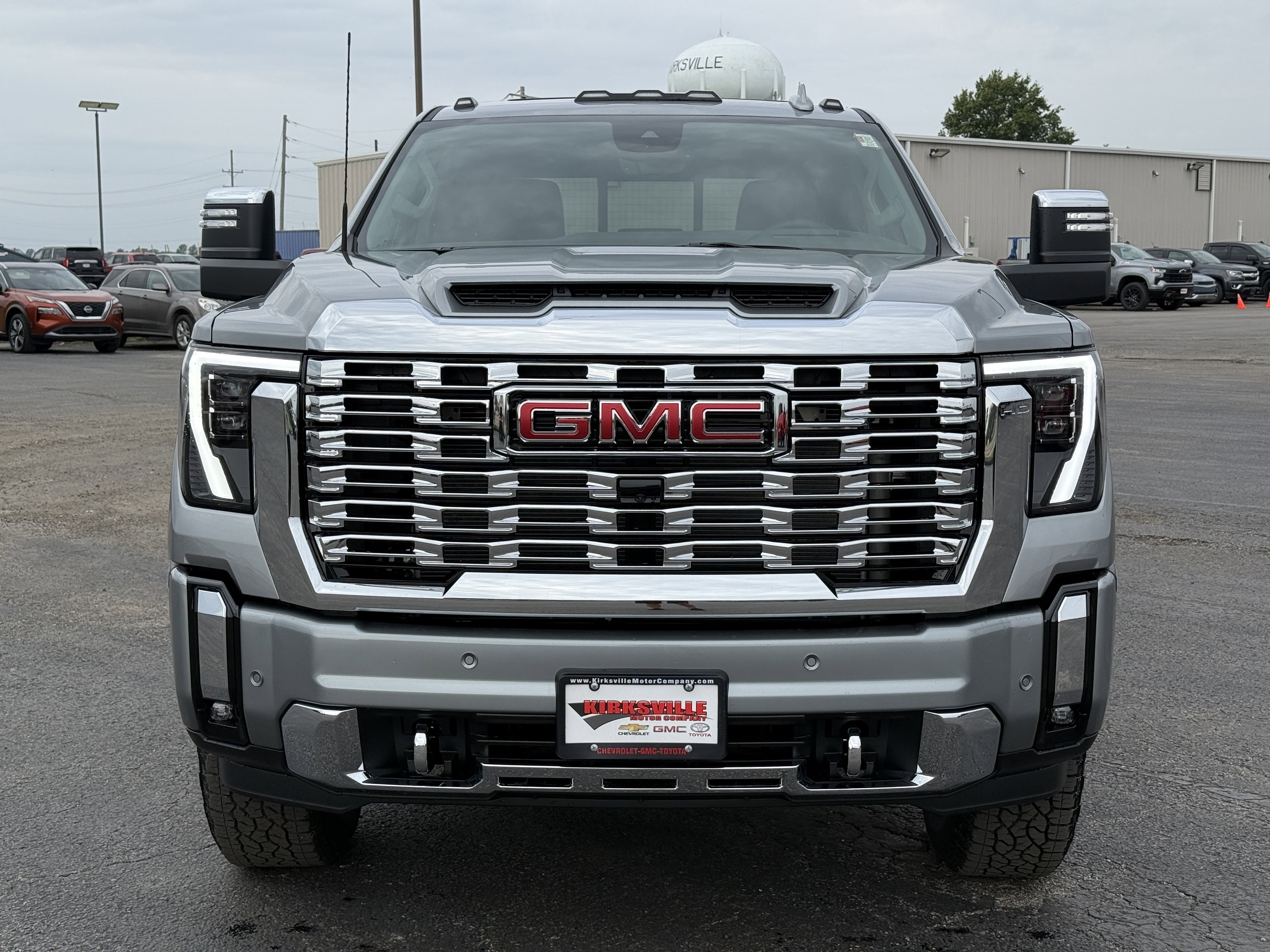 New 2026 GMC Sierra 2500 Denali w/ Denali Reserve Package image 8