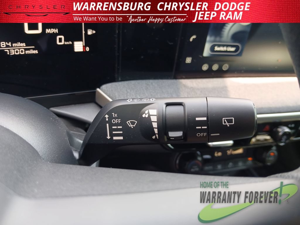 Used 2026 Nissan Kicks SV FWD image 19