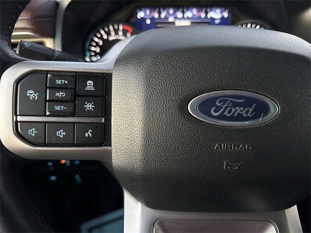 Used 2024 Ford Expedition Limited image 32