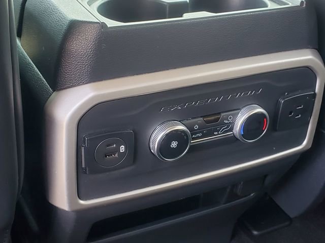 Used 2022 Ford Expedition Max XLT AWD/4WD image 31