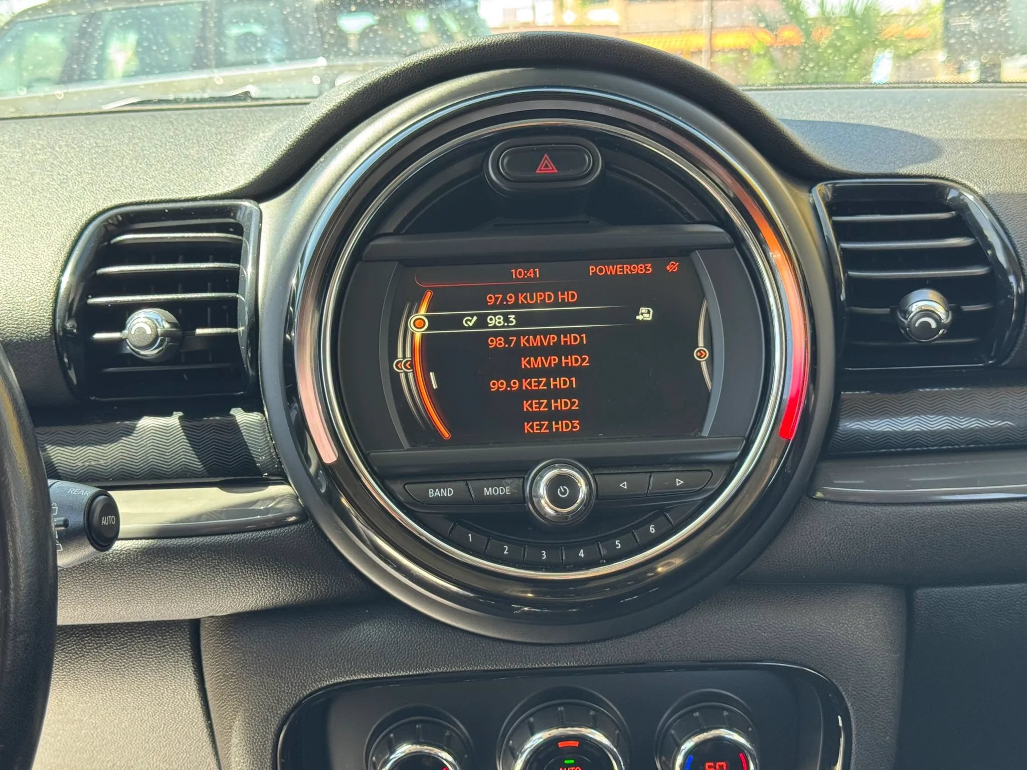 Used 2017 MINI Cooper Clubman FWD image 20