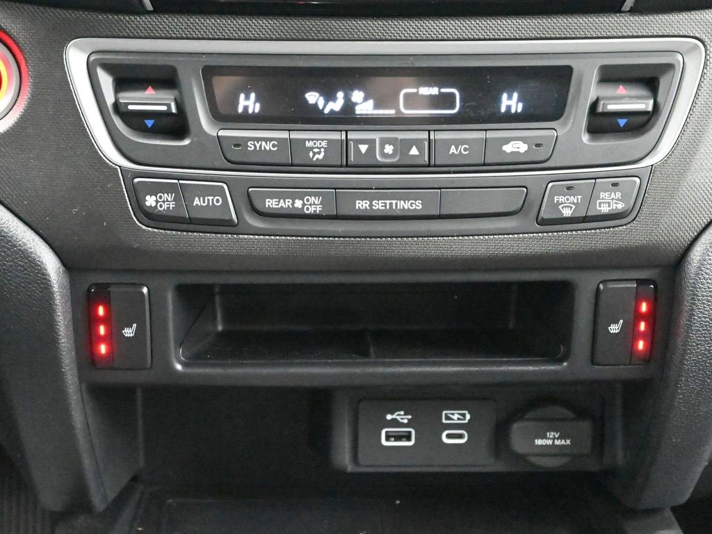 Used 2024 Honda Passport TrailSport image 42