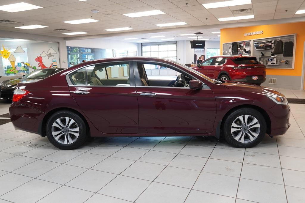 Used 2014 Honda Accord LX image 12