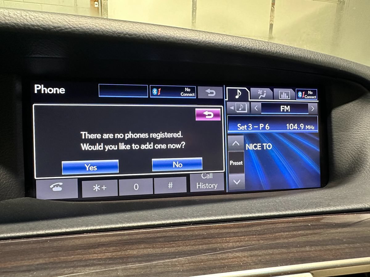 Used 2014 Lexus LS 460 AWD w/ Comfort Package image 41