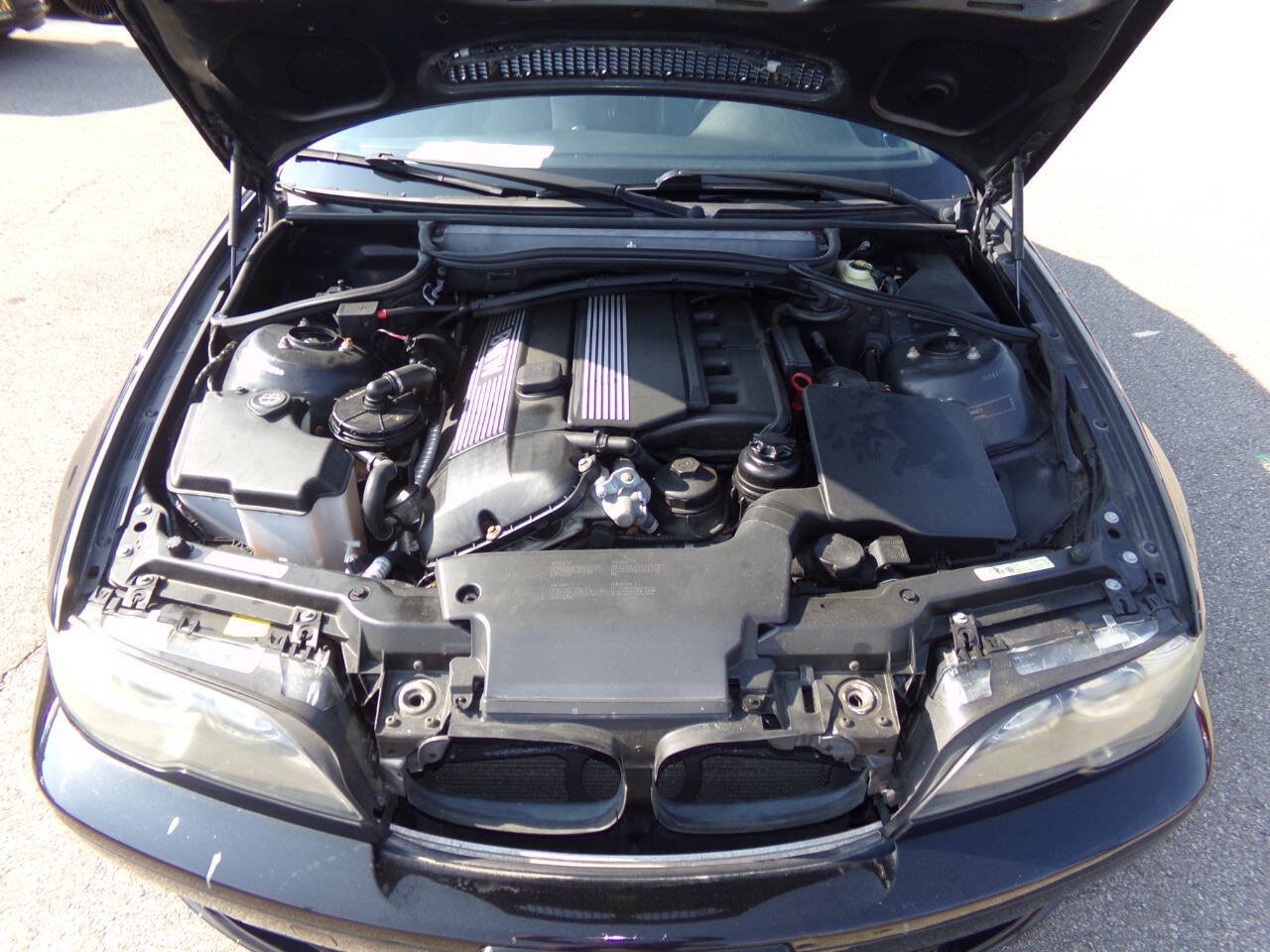 Used 2004 BMW 330Ci Convertible RWD image 34