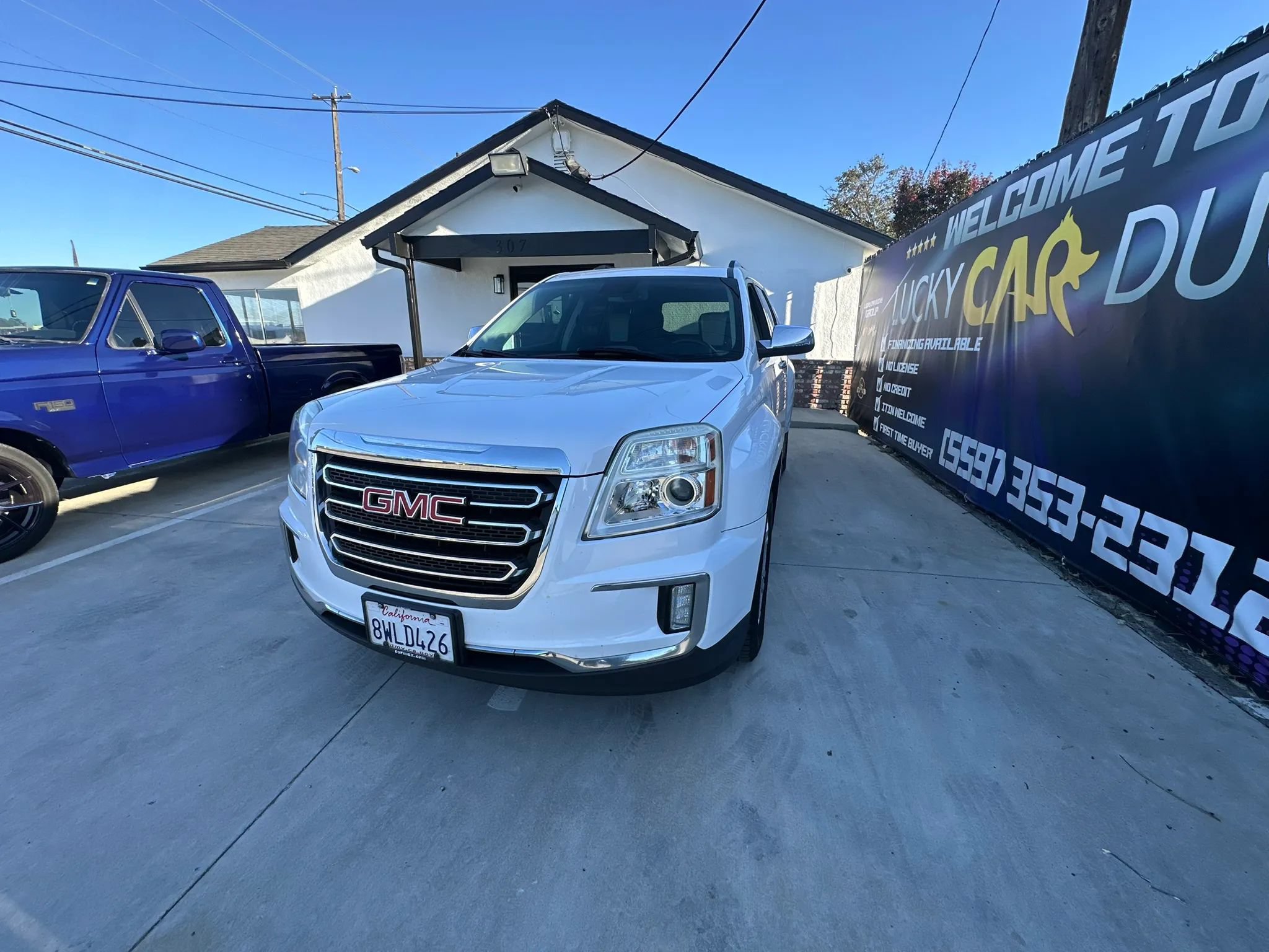 Used 2017 GMC Terrain SLT FWD image 15