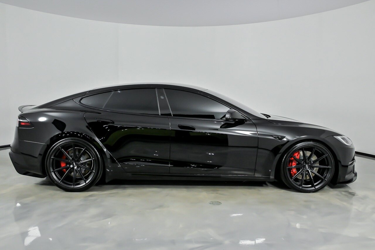 Used 2026 Tesla Model S Plaid AWD/4WD image 15