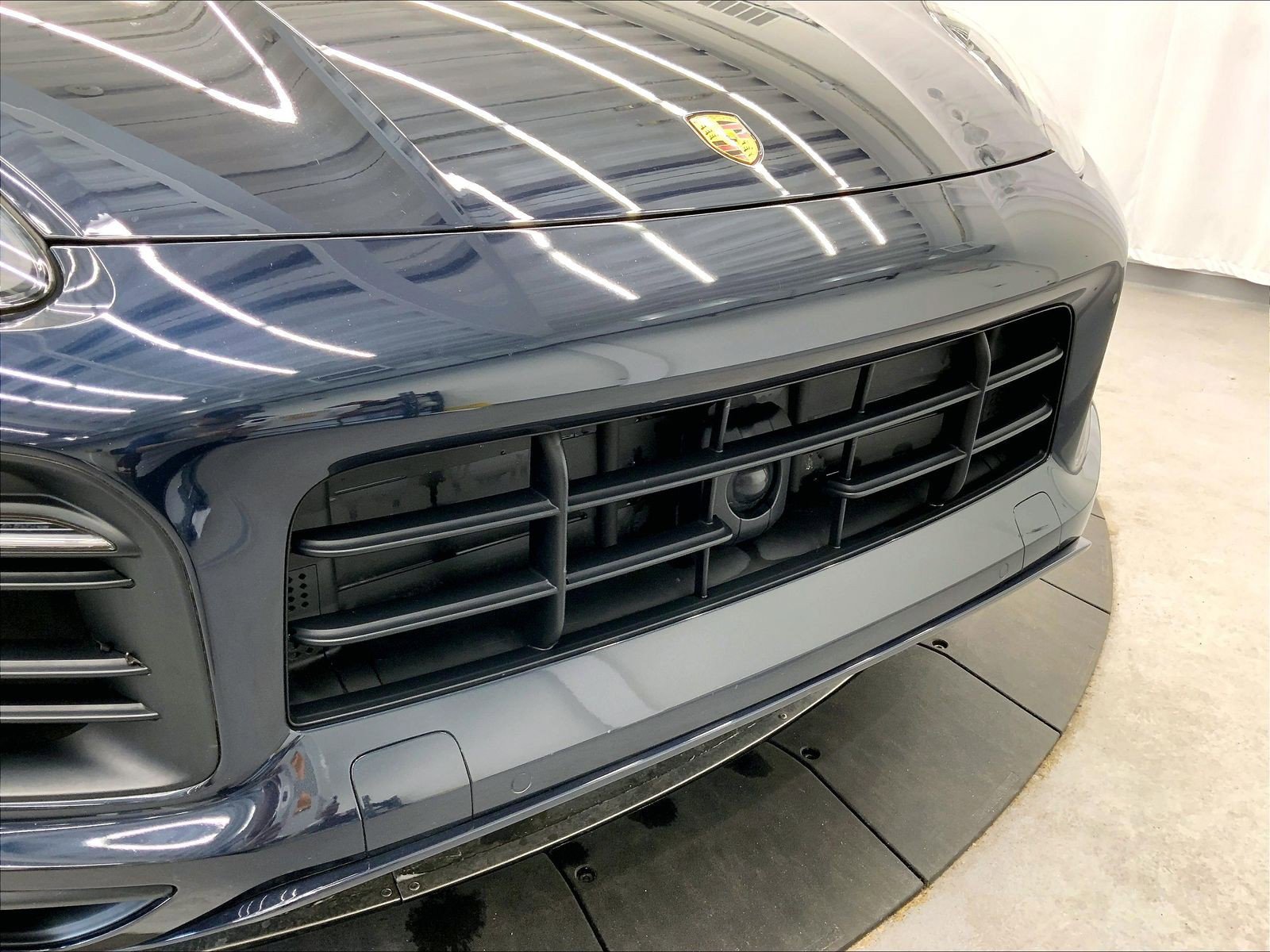 Used 2023 Porsche Cayenne GTS image 31