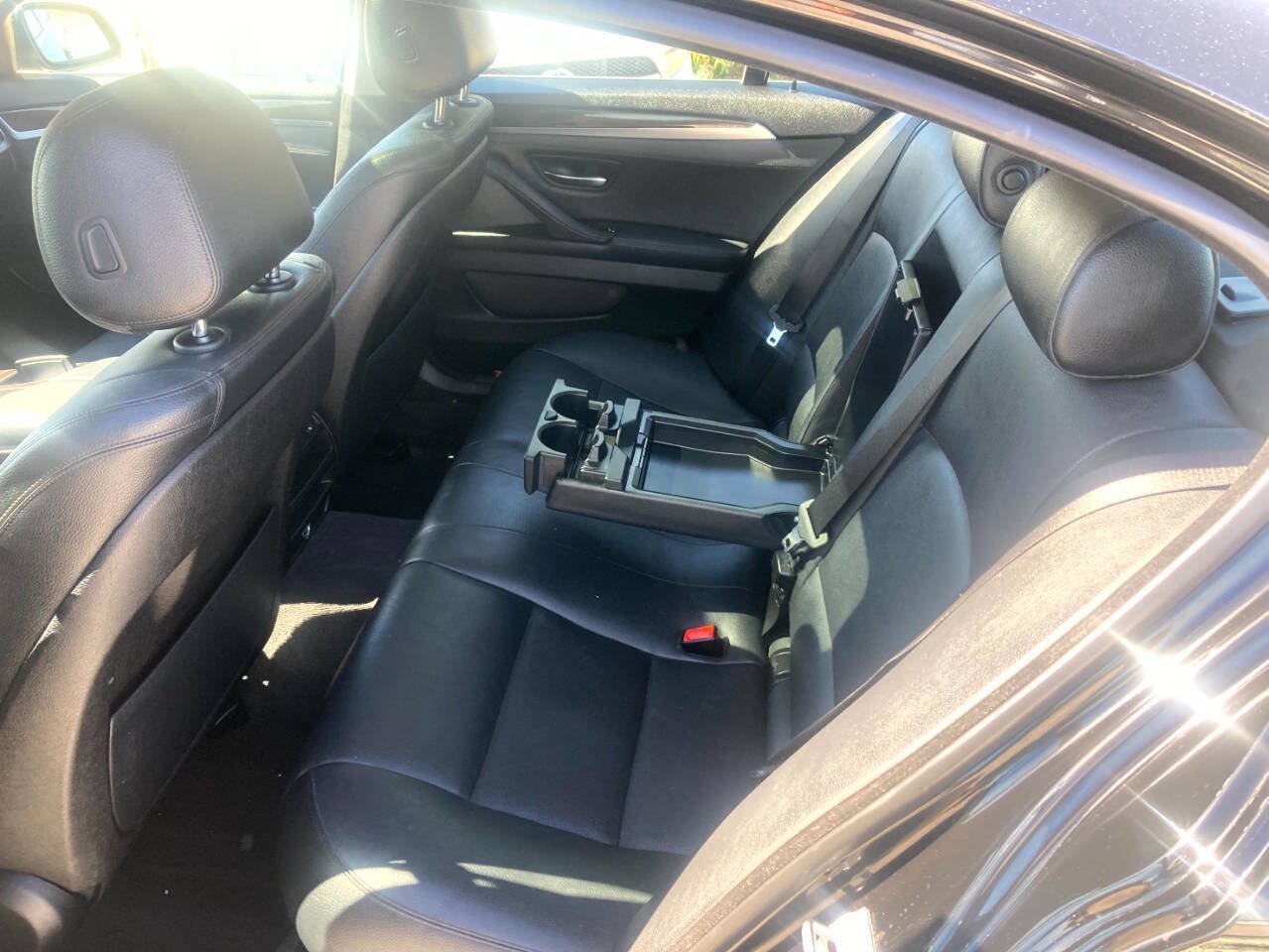 Used 2015 BMW 528i xDrive Sedan AWD/4WD image 22