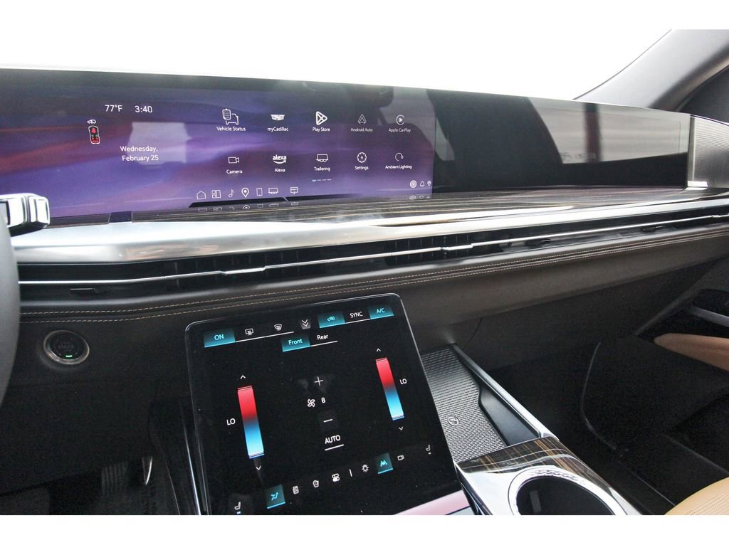 Used 2025 Cadillac Escalade Premium Luxury w/ Touring Package image 22