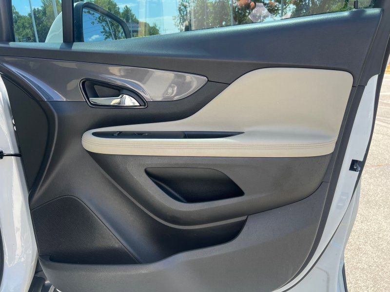Used 2017 Buick Encore Preferred FWD image 8