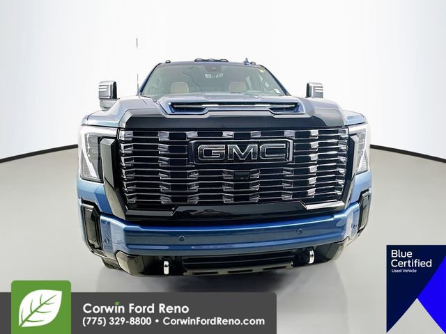 Used 2025 GMC Sierra 3500 Denali Ultimate image 2