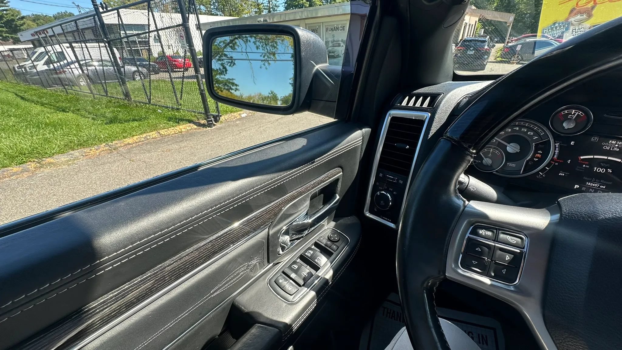 Used 2017 RAM 1500 Limited AWD/4WD image 16