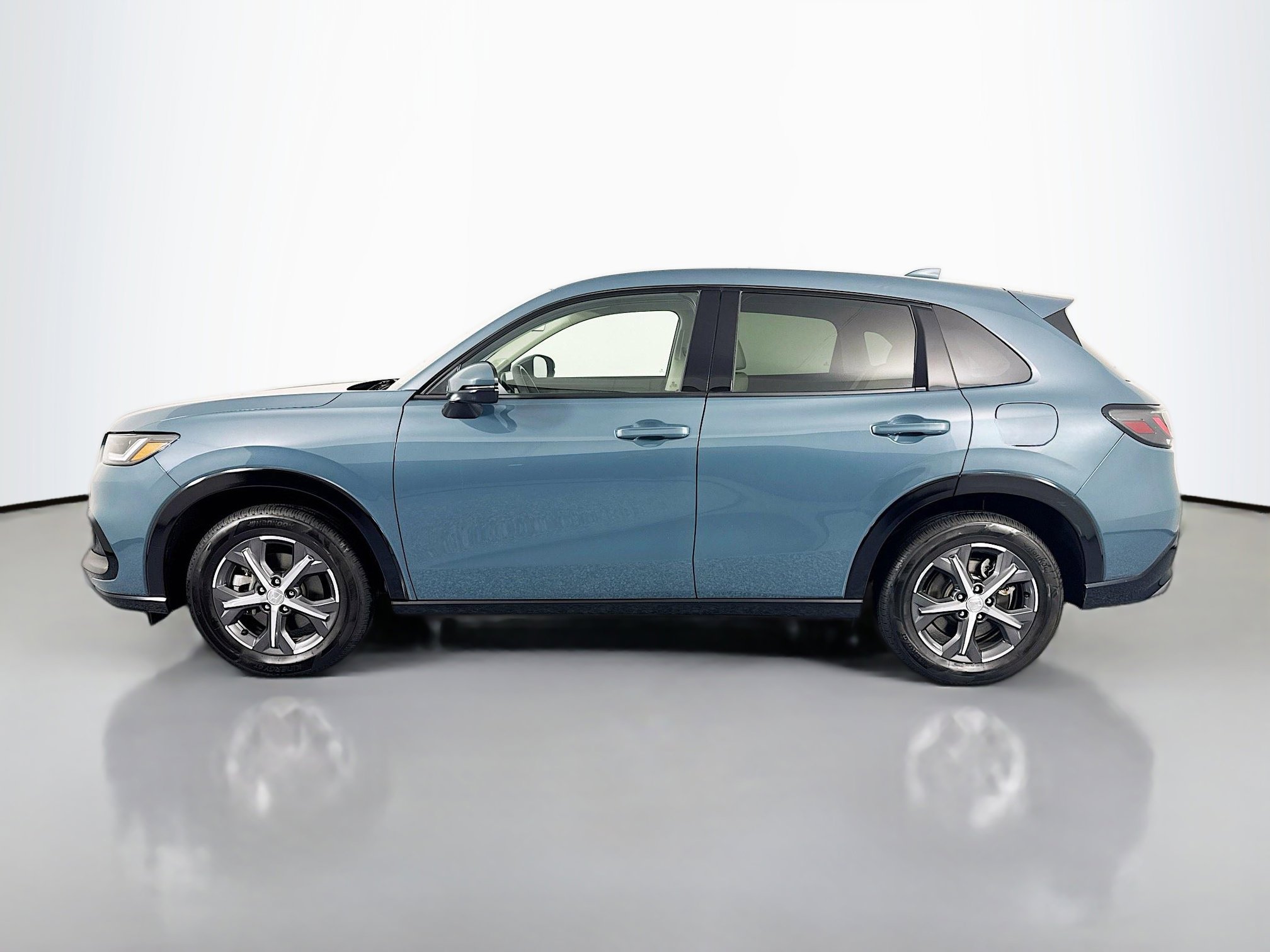 Certified 2024 Honda HR-V EX-L image 8