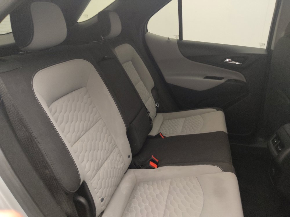 Used 2018 Chevrolet Equinox LT image 19