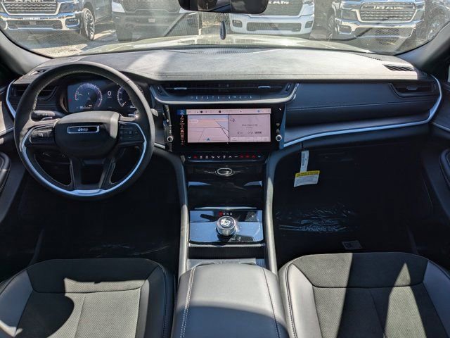 New 2026 Jeep Grand Cherokee Altitude RWD image 16