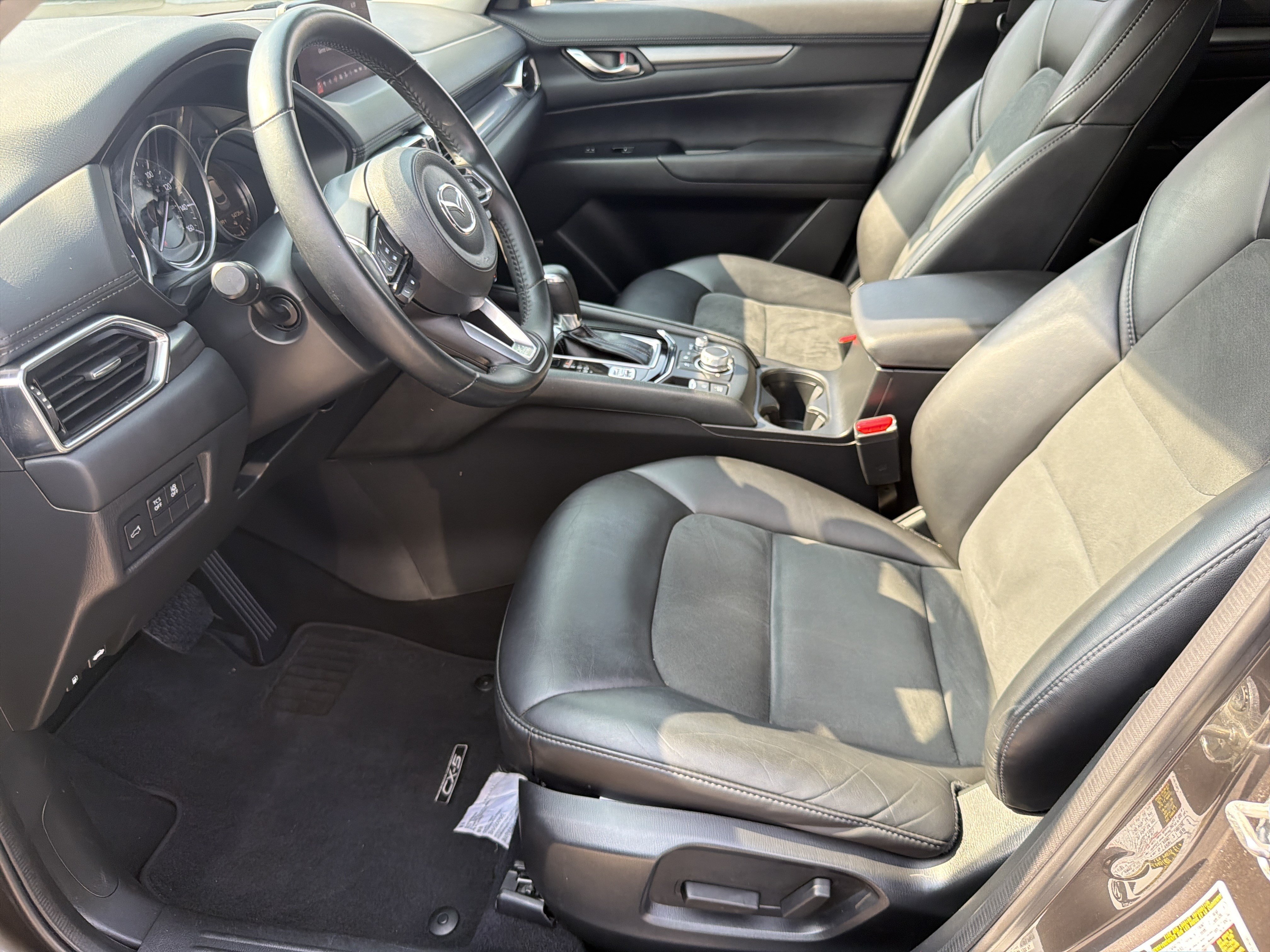 Used 2019 MAZDA CX-5 Touring FWD image 18