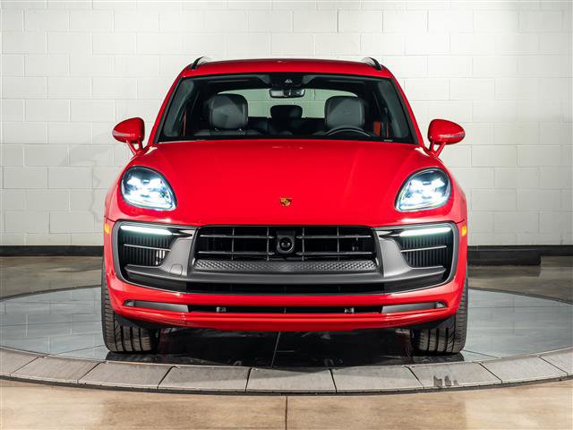 New 2026 Porsche Macan GTS image 6
