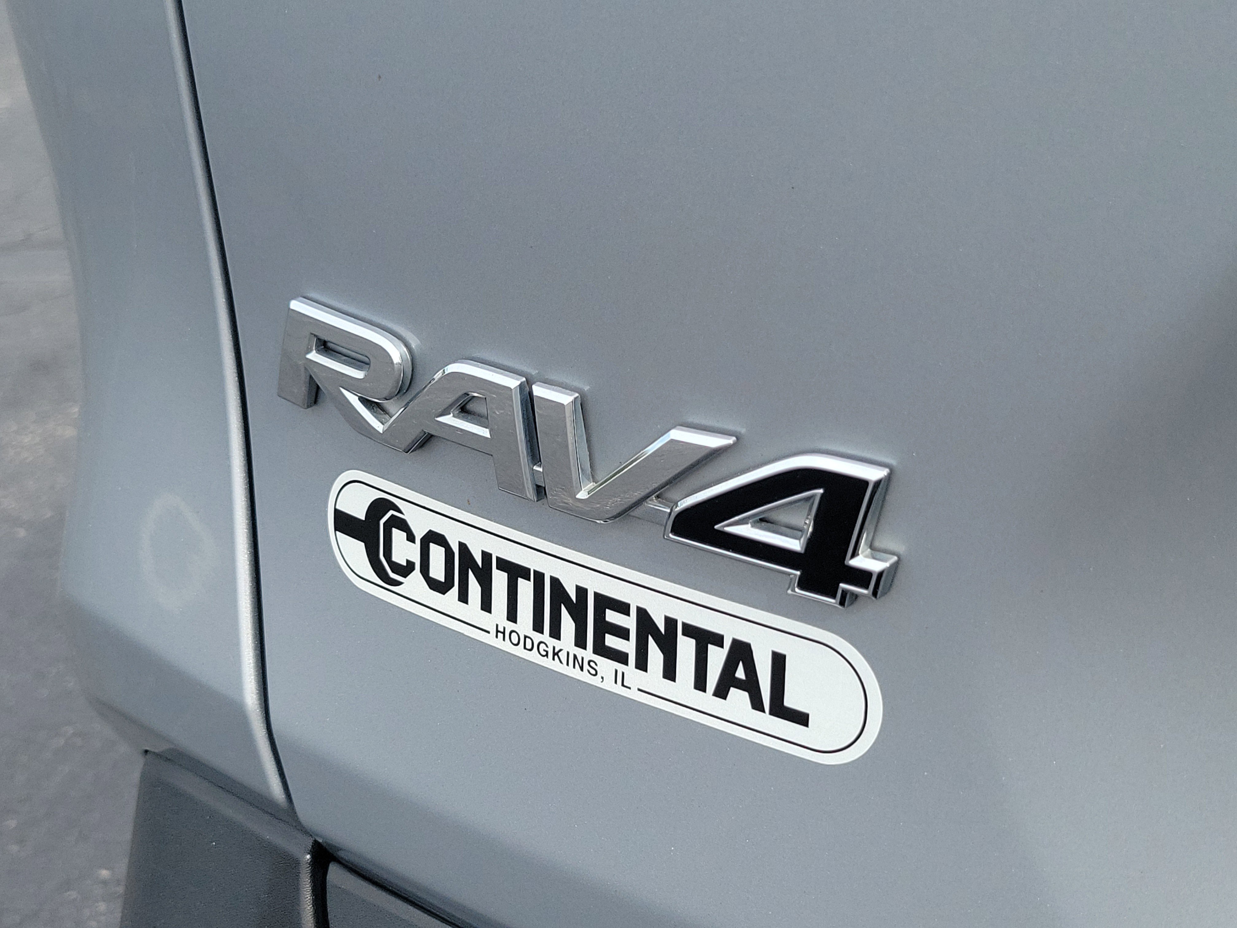 Certified 2021 Toyota RAV4 XLE w/ Convenience Package AWD/4WD image 8