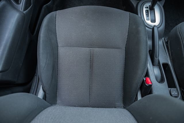 Used 2019 Nissan Versa SV FWD image 32