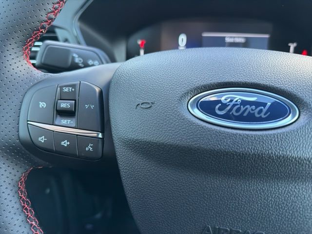 New 2026 Ford Escape ST-Line w/ Cold Weather Package AWD/4WD image 17